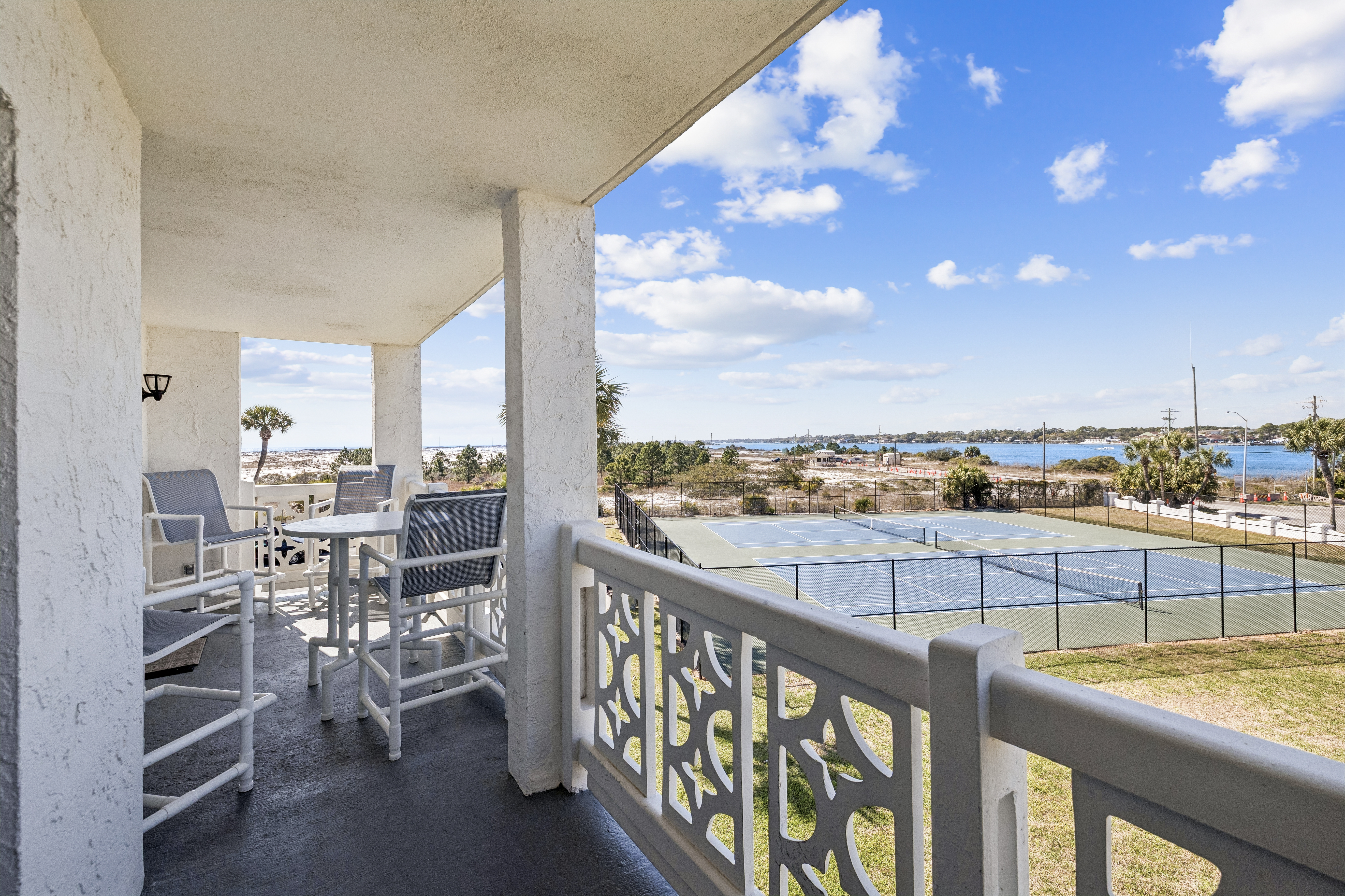  Updated Coastal Condo With Gulf Access And Resort Amenities - 物件實景