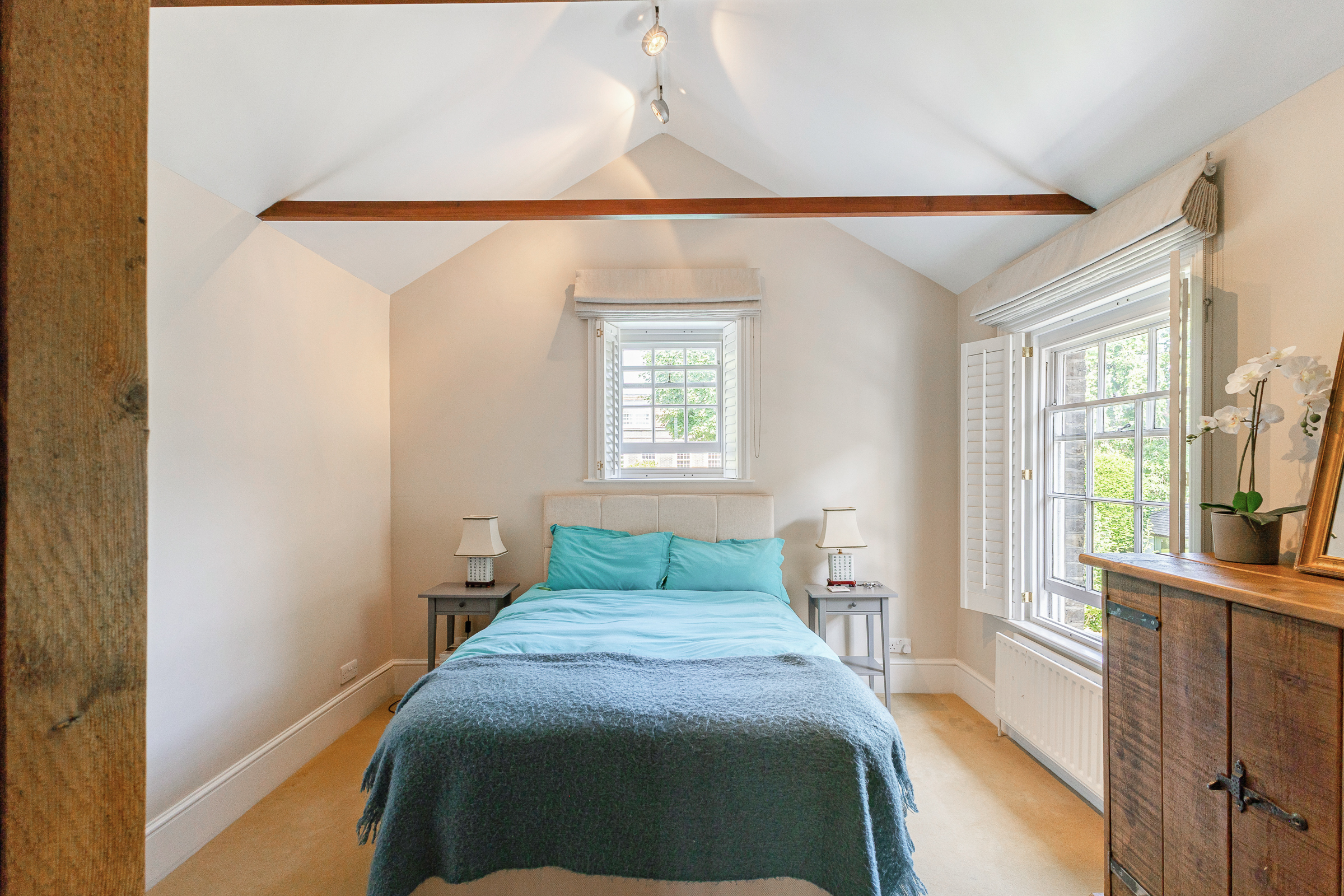  A Detached Victorian Family House with a Swimming Pool in Wimbledon Village - 物件實景