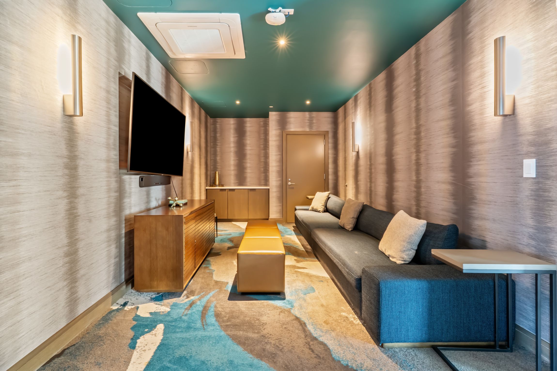  45 Lewis Street, Boston, MA, 02128 - 物件實景