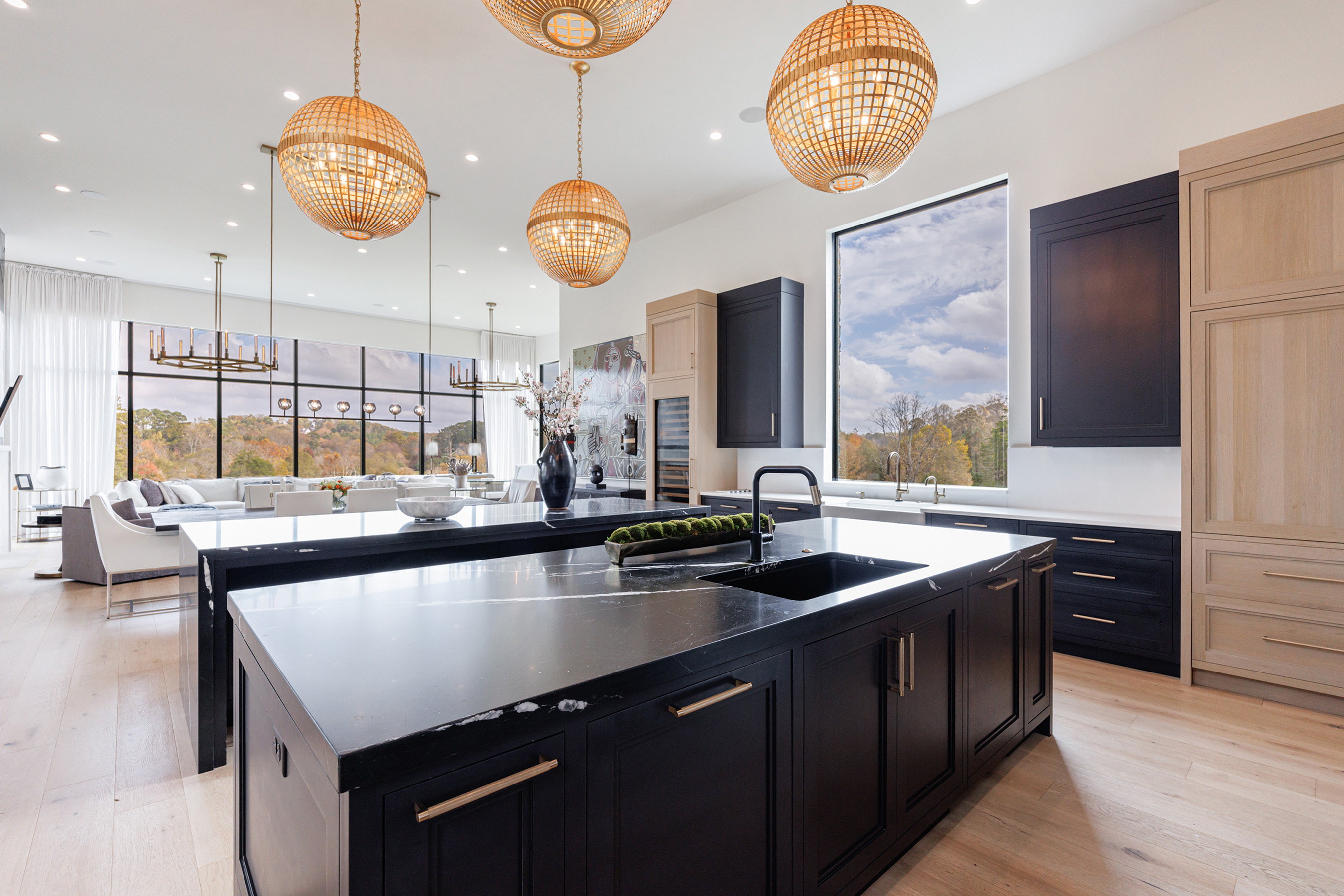  Stunning Milton Estate with Barn and Greenhouse on 50+/- Private Acres - 物件實景
