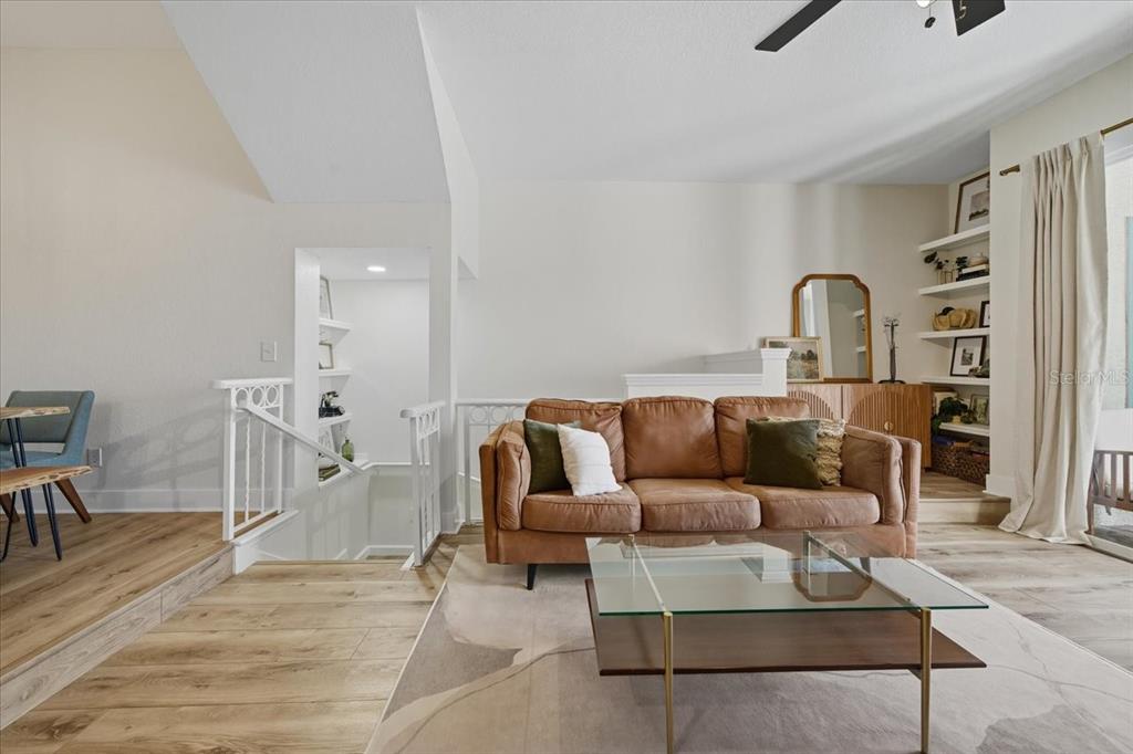 Tampa, Florida, 33602, United States, 3 Bedrooms Bedrooms, ,2 BathroomsBathrooms,Residential,For Sale,1970738