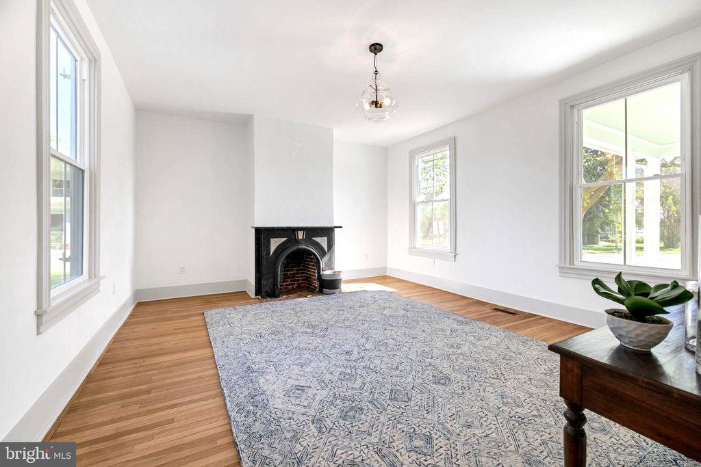 Trappe, Maryland, 21673, United States, 6 Bedrooms Bedrooms, ,4 BathroomsBathrooms,Residential,For Sale,1960951