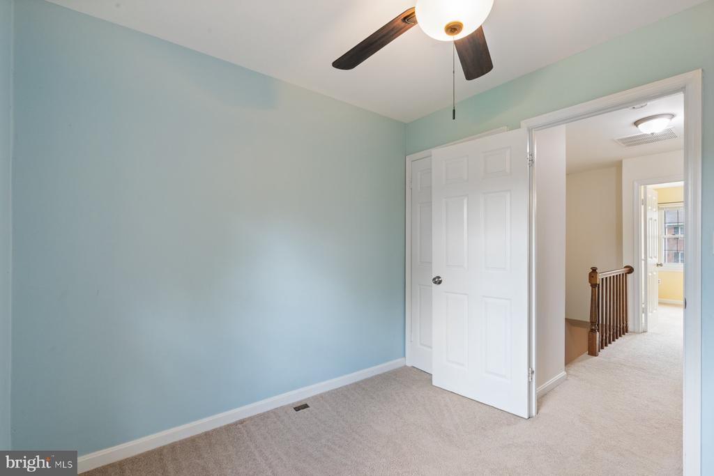 Rockville, Maryland, 20852, United States, 4 Bedrooms Bedrooms, ,4 BathroomsBathrooms,Residential,For Sale,1916260