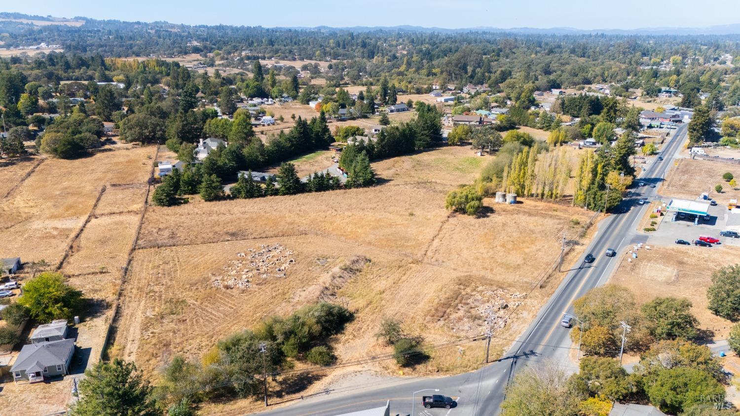 3790 Gravenstein Highway, Sebastopol, California, 95472, United States, ,Land,For Sale,3790 Gravenstein Highway,1643404