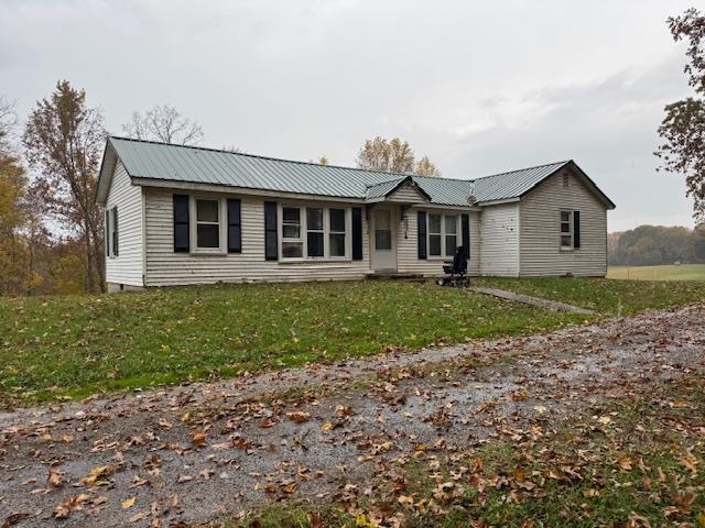 Glasgow, Kentucky, 42141, United States, 2 Bedrooms Bedrooms, ,1 BathroomBathrooms,Residential,For Sale,1989020