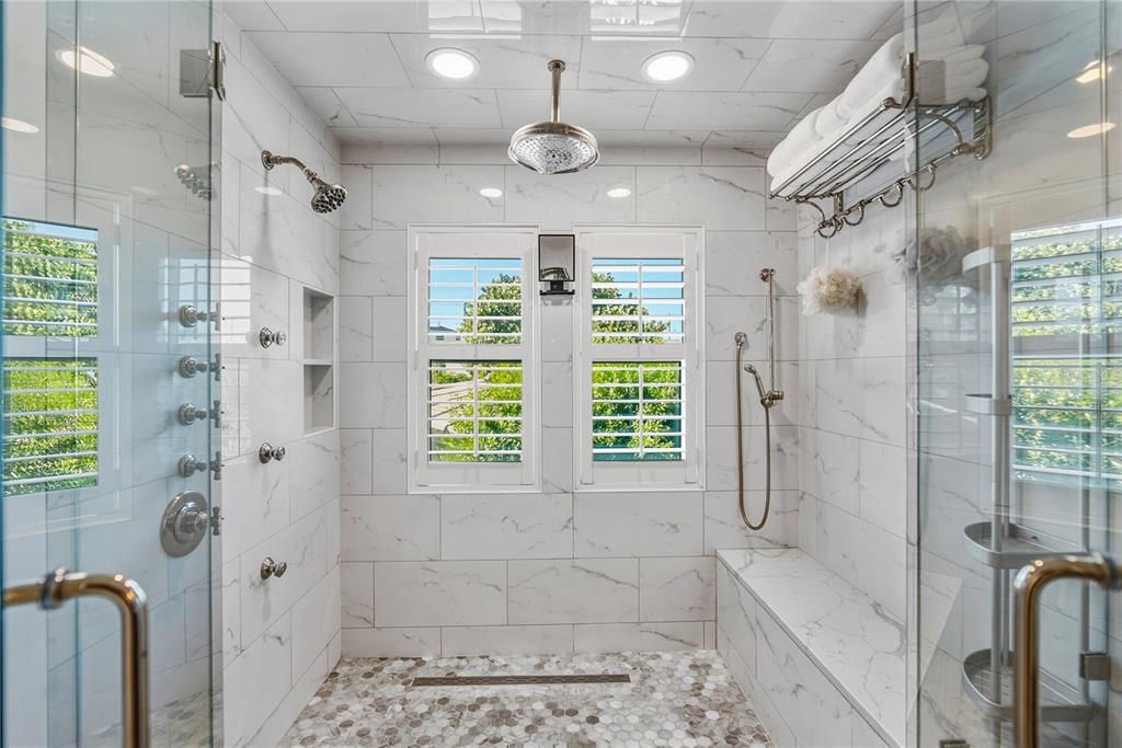 Treasure Island, Florida, 33706, United States, 3 Bedrooms Bedrooms, ,4 BathroomsBathrooms,Residential,For Sale,2003283