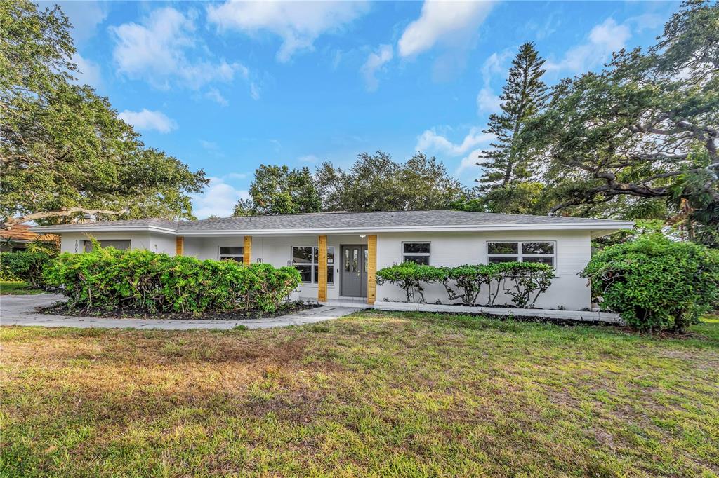 Belleair Bluffs, Florida, 33770, United States, 4 Bedrooms Bedrooms, ,3 BathroomsBathrooms,Residential,For Sale,1906119