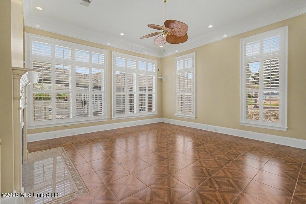 Gulfport, Mississippi, 39503, United States, 6 Bedrooms Bedrooms, ,7 BathroomsBathrooms,Residential,For Sale,2048640