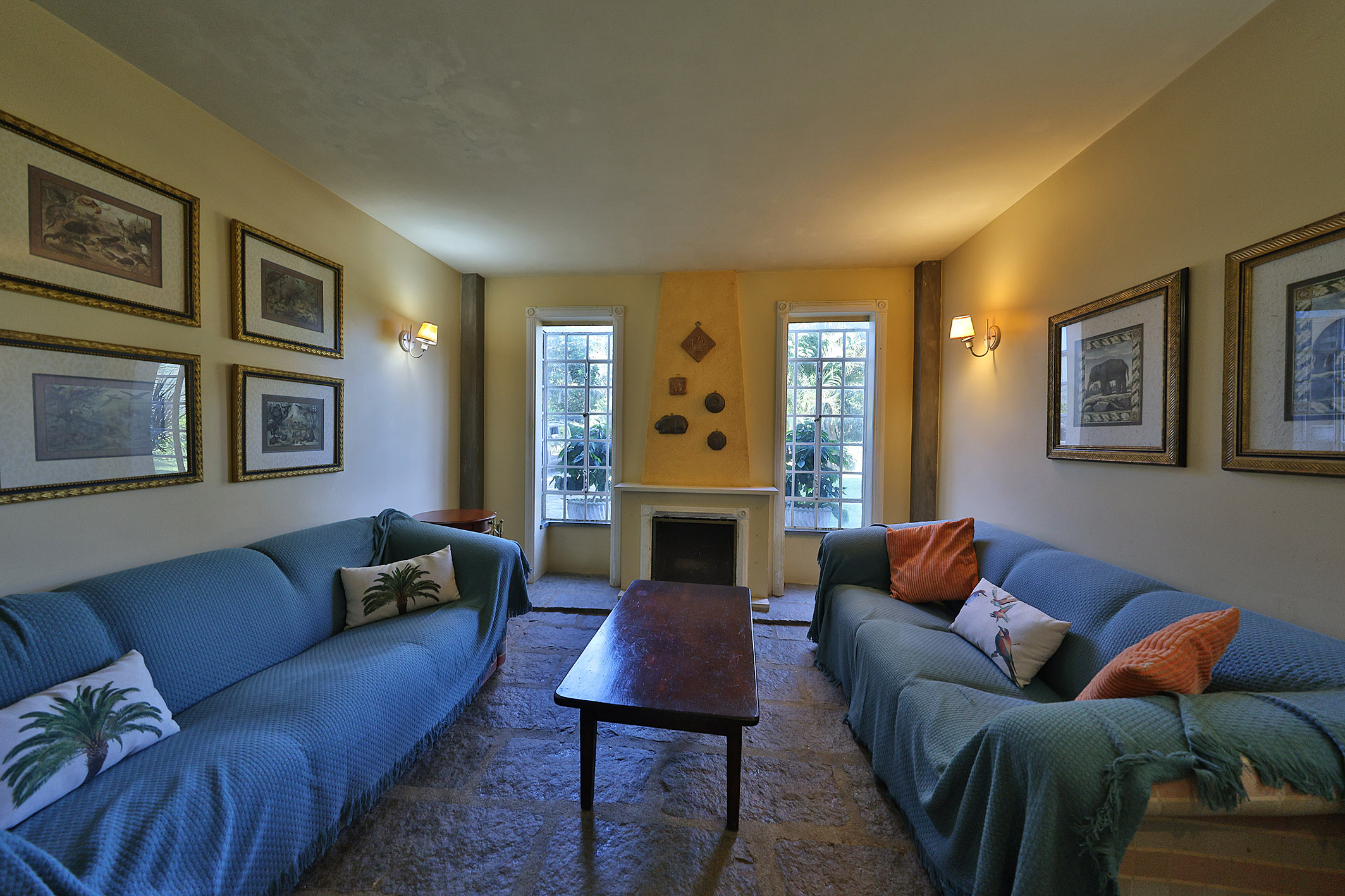  Mountain retreat with comprehensive leisure amenities and guest accommodations - 物件實景
