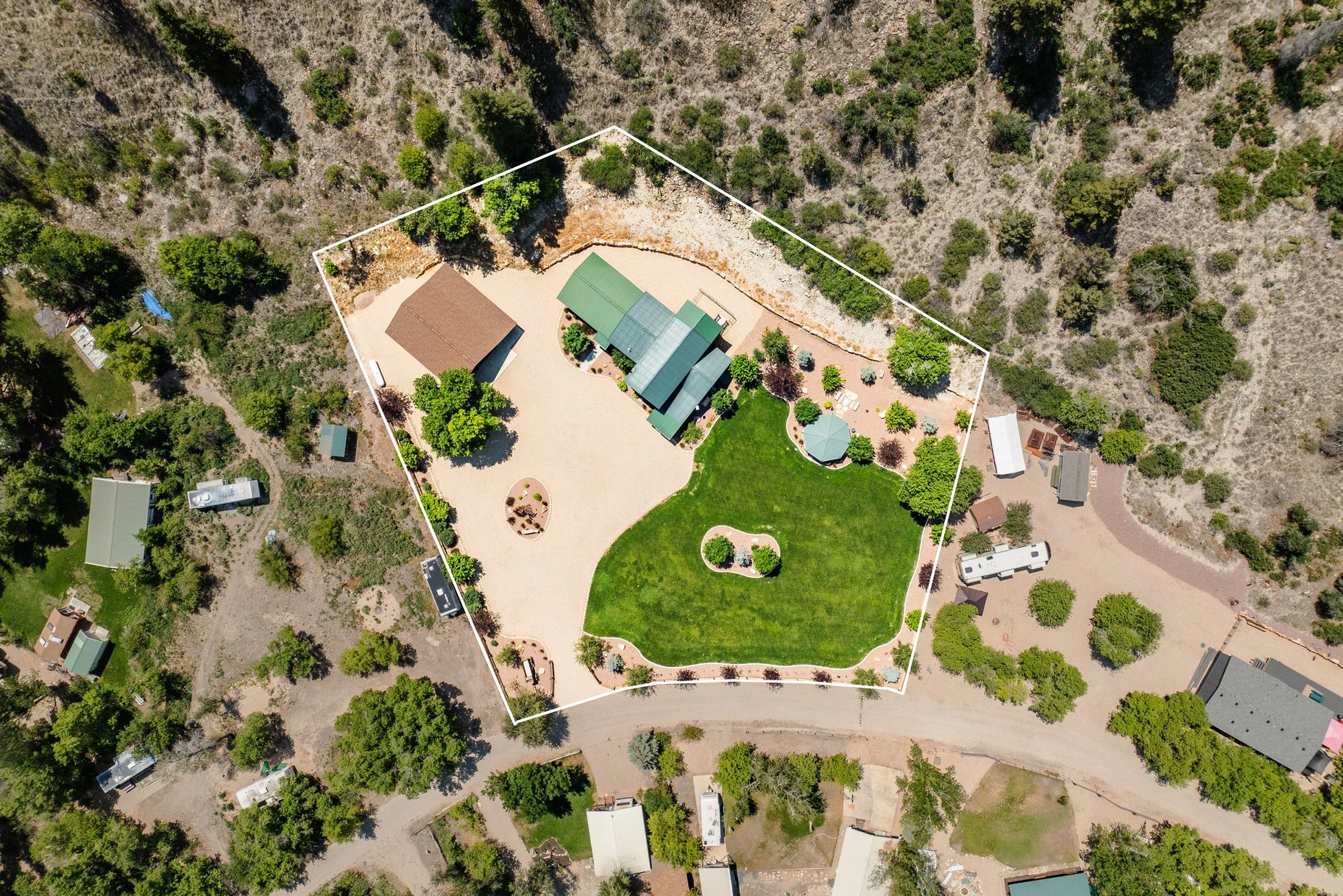  The Kind of Cabin Nobody Wants to Leave — For Sale in Fruitland, Utah - 物件實景