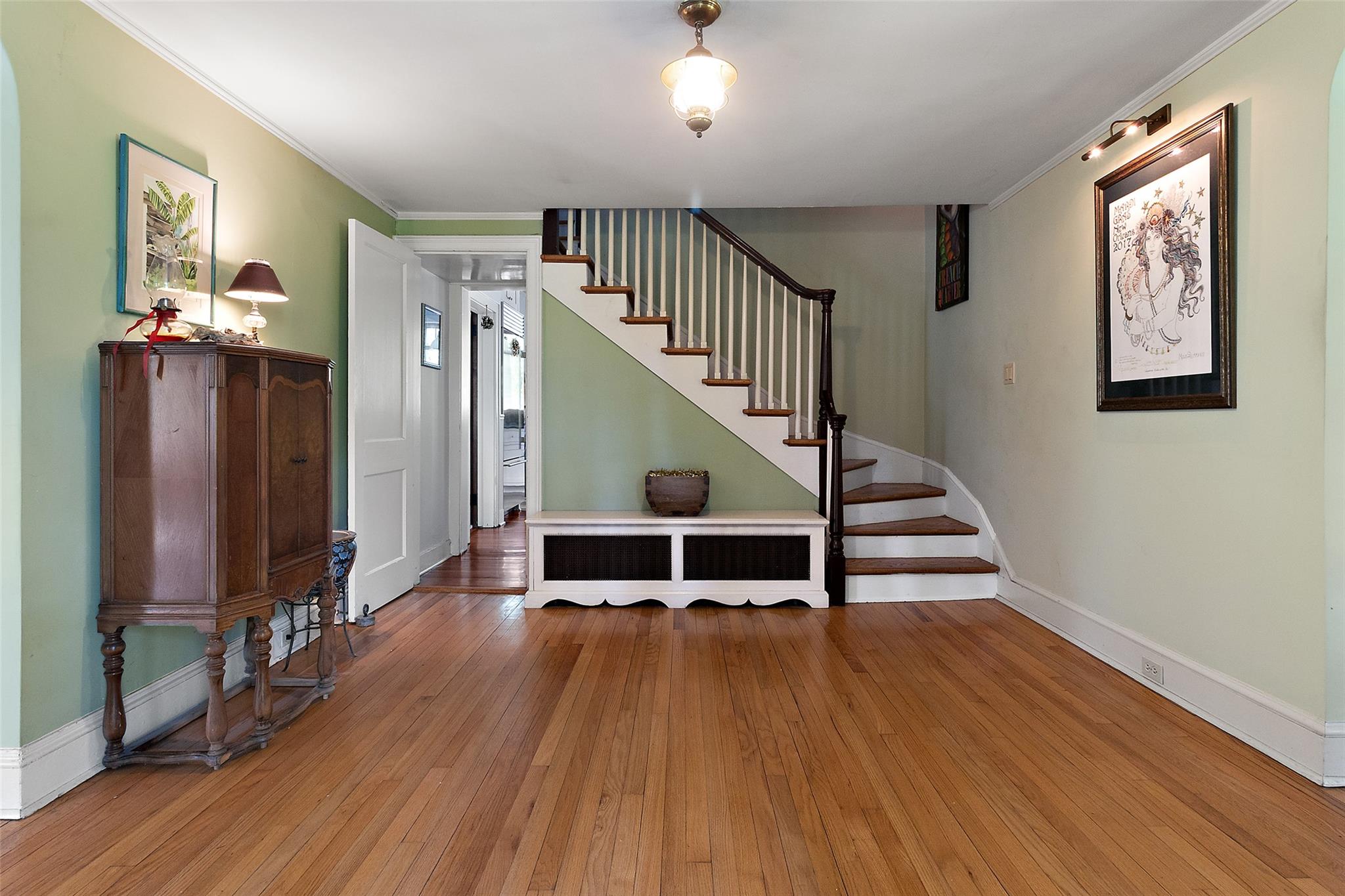 Mahopac, New York, 10541, United States, 3 Bedrooms Bedrooms, ,3 BathroomsBathrooms,Residential,For Sale,1804157