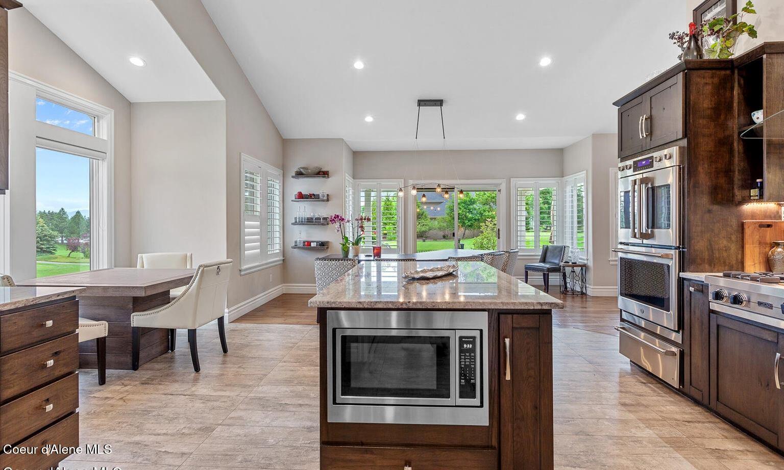 Hayden Lake, Idaho, 83835, United States, 4 Bedrooms Bedrooms, ,5 BathroomsBathrooms,Residential,For Sale,1990464