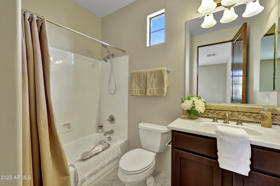 Peoria, Arizona, 85383, United States, 5 Bedrooms Bedrooms, ,5 BathroomsBathrooms,Residential,For Sale,1763078