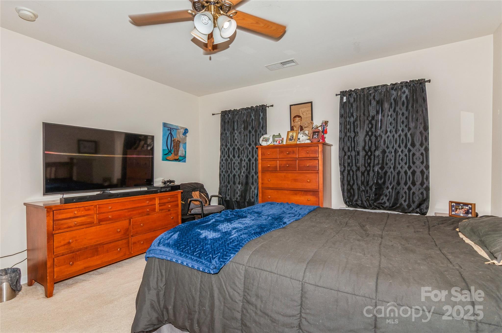 Cornelius, North Carolina, 28031, United States, 4 Bedrooms Bedrooms, ,3 BathroomsBathrooms,Residential,For Sale,1896609