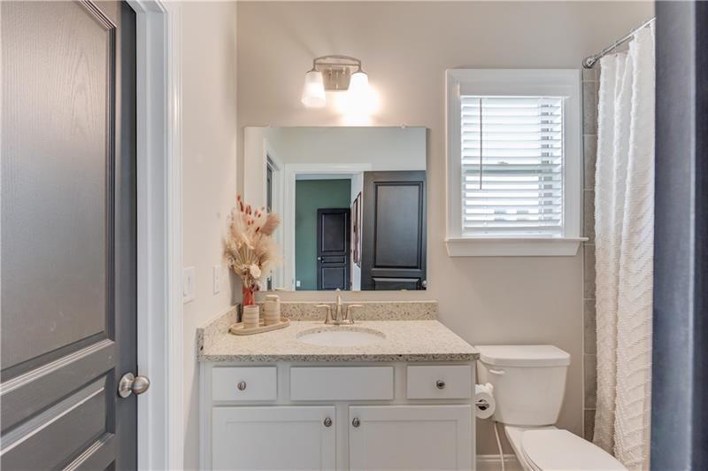 Canton, Georgia, 30115, United States, 5 Bedrooms Bedrooms, ,4 BathroomsBathrooms,Residential,For Sale,2032781