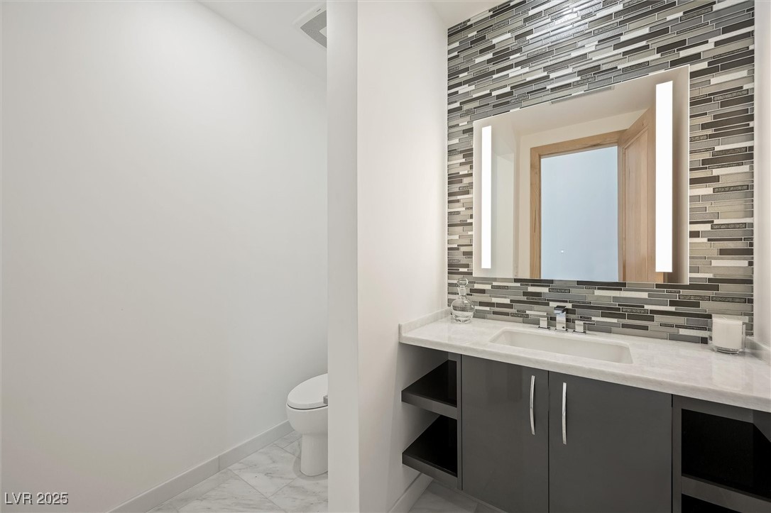 Las Vegas, Nevada, 89135, United States, 3 Bedrooms Bedrooms, ,4 BathroomsBathrooms,Residential,For Sale,1993363