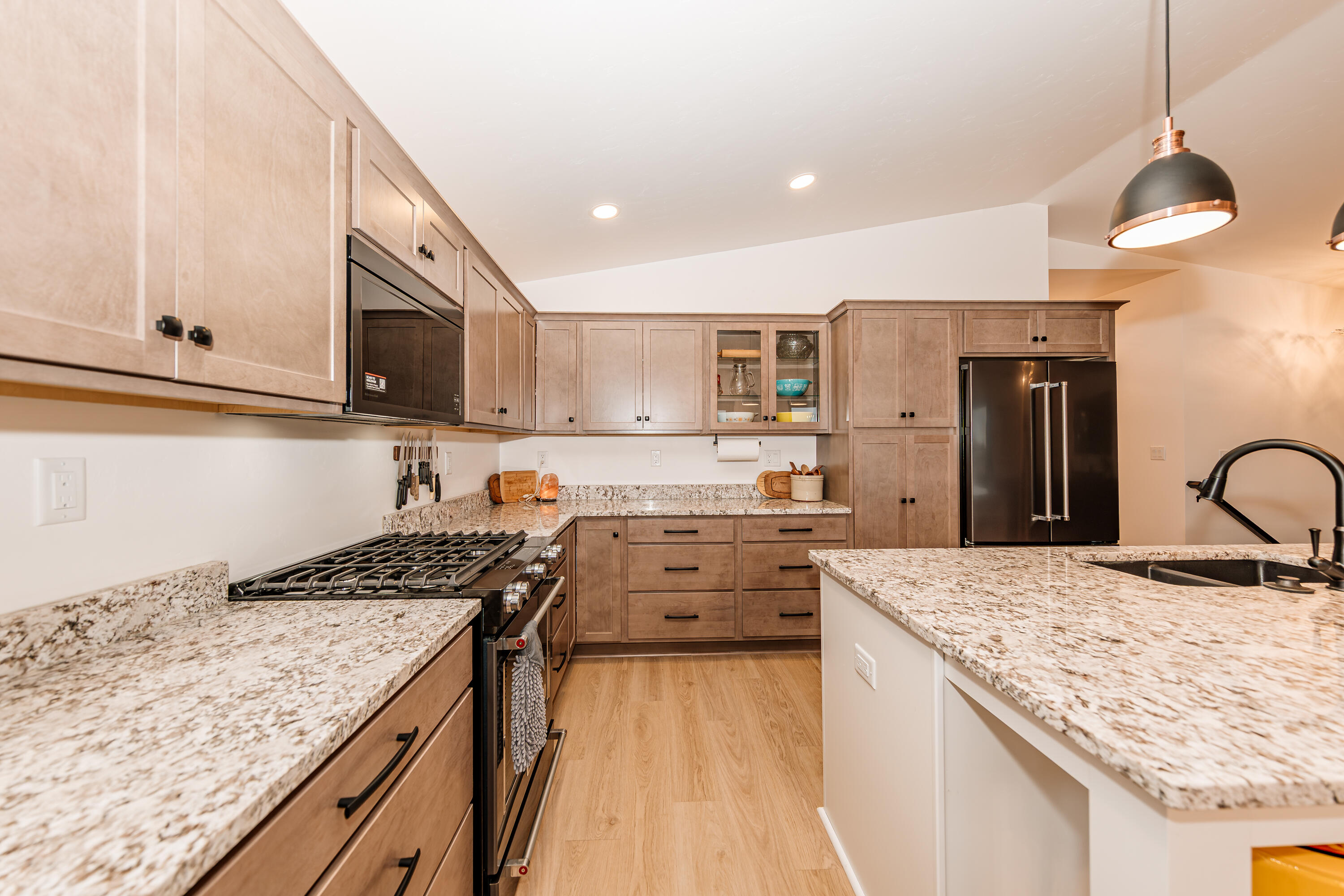 Random Lake, Wisconsin, 53075, United States, 3 Bedrooms Bedrooms, ,2 BathroomsBathrooms,Residential,For Sale,1990952