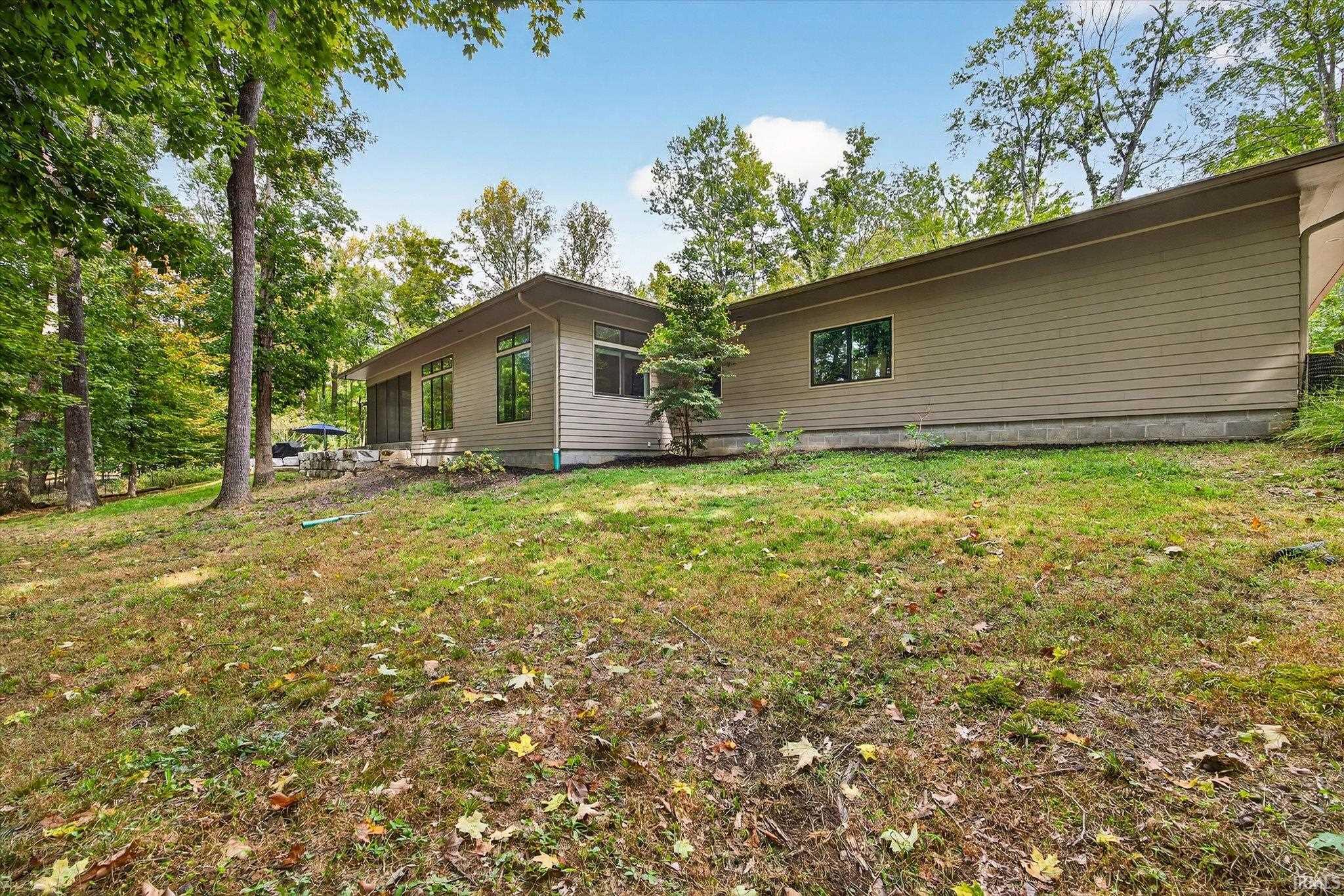 Bloomington, Indiana, 47401, United States, 3 Bedrooms Bedrooms, ,3 BathroomsBathrooms,Residential,For Sale,1977080