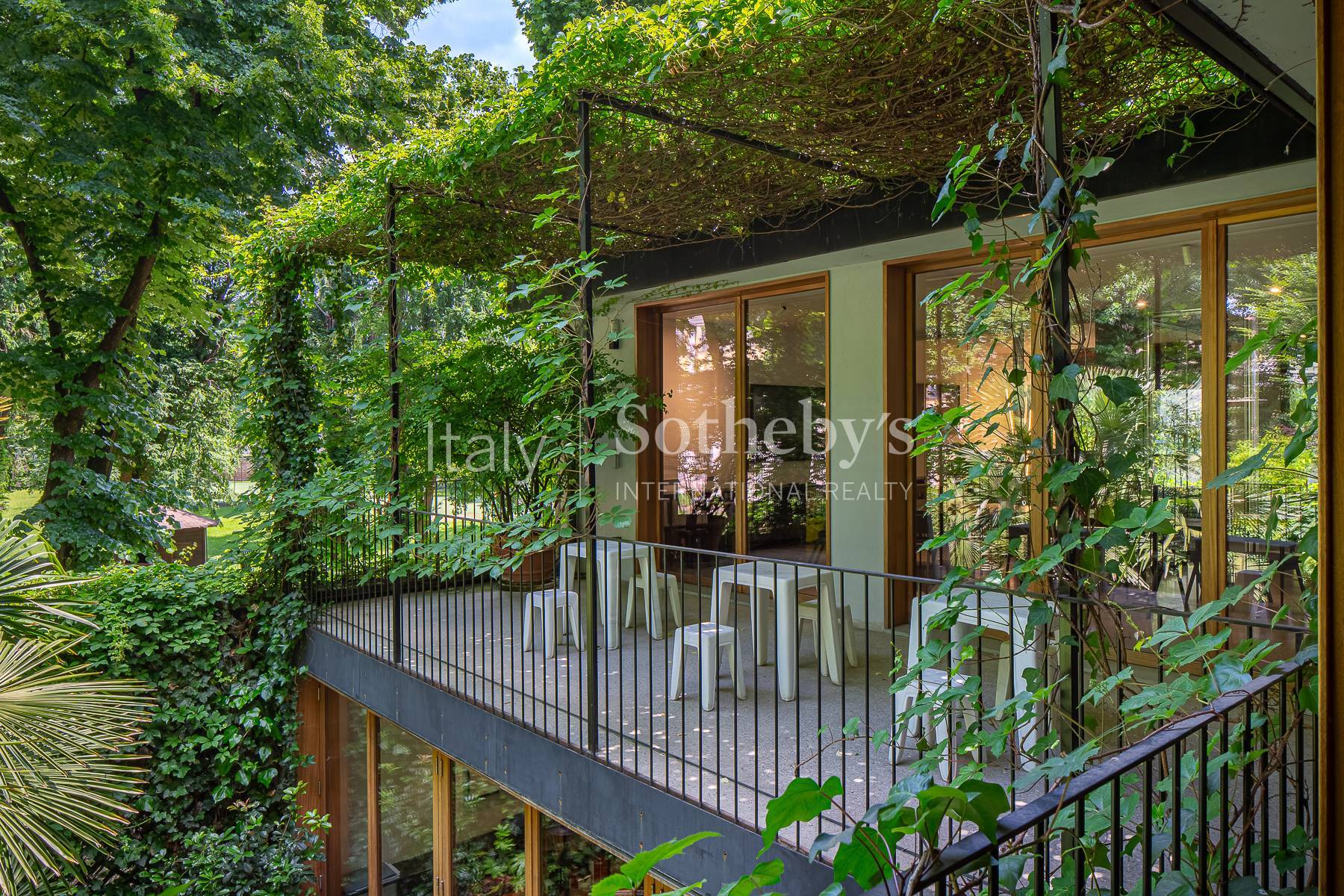  Independent property surrounded by greenery in the center of Milan - 物件實景