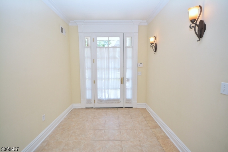 Watchung Boro, New Jersey, 07069, United States, 3 Bedrooms Bedrooms, ,3 BathroomsBathrooms,Residential,For Sale,1883486