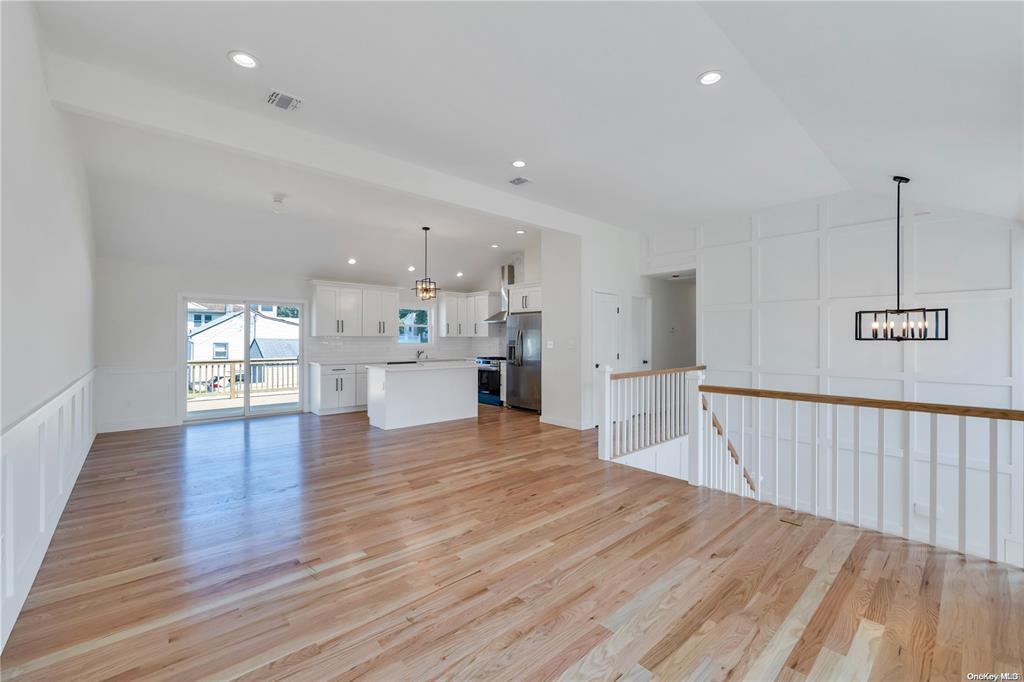 Ridge, New York, 11961, United States, 4 Bedrooms Bedrooms, ,3 BathroomsBathrooms,Residential,For Sale,1768348