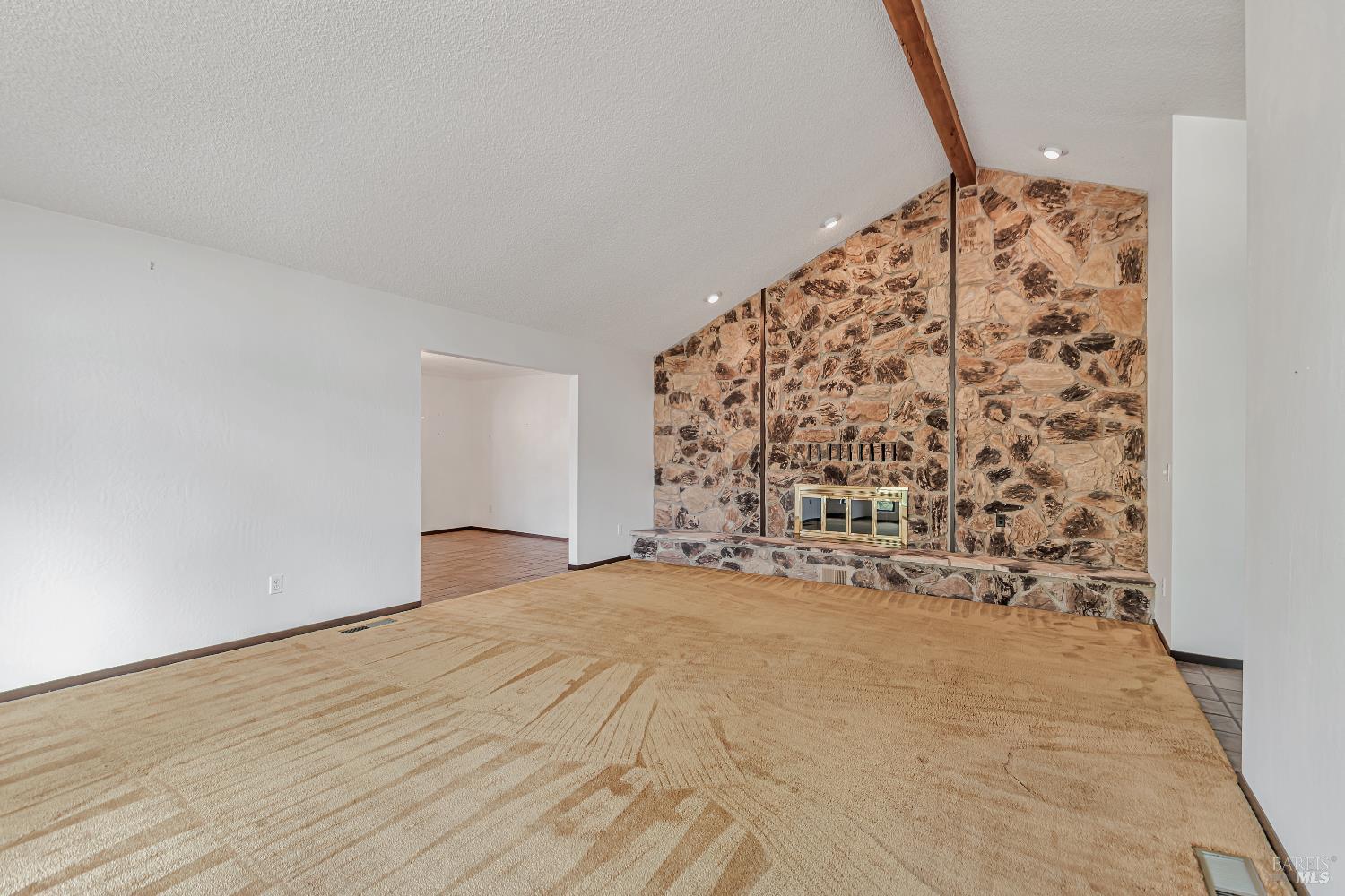 Sebastopol, California, 95472, United States, 3 Bedrooms Bedrooms, ,3 BathroomsBathrooms,Residential,For Sale,1895482