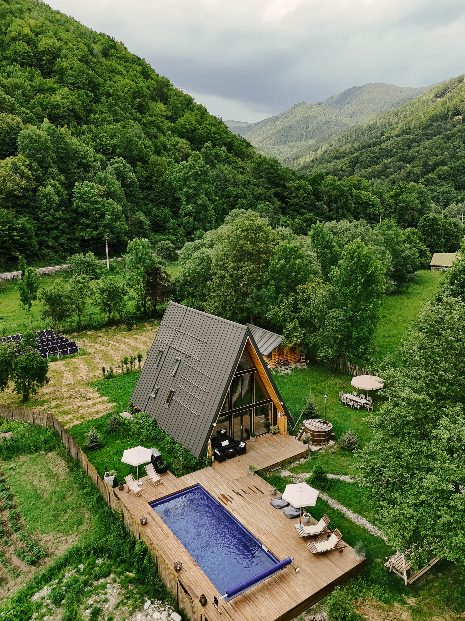  A Home Between River, Forest and Sky in the Heart of the Lotru Mountains - 物件實景