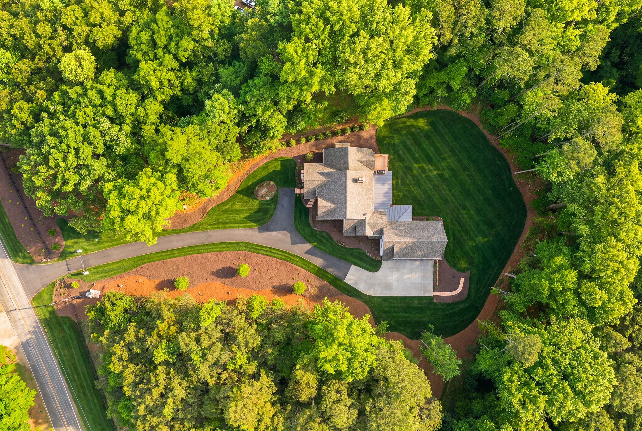  Timeless Craftsmanship in Gated Estate on Over Two Private Acres - 物件實景