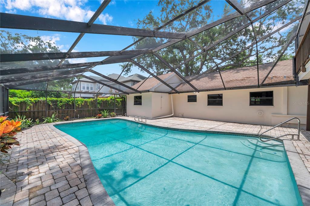 Tampa, Florida, 33629, United States, 4 Bedrooms Bedrooms, ,3 BathroomsBathrooms,Residential,For Sale,1906896