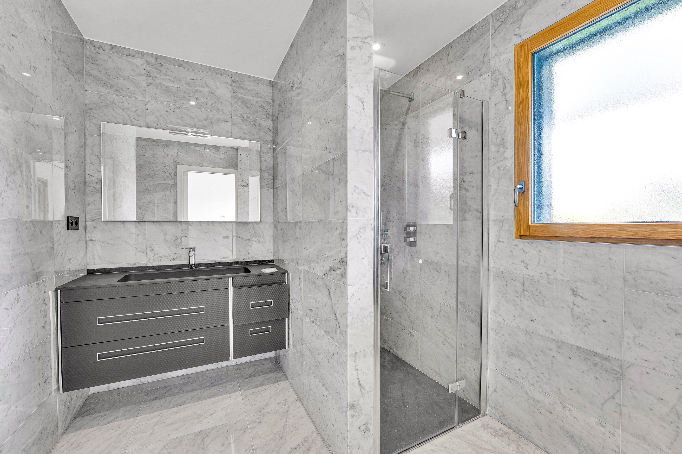 Exceptional ground floor apartment in center of Divonne les Bains - 物件實景