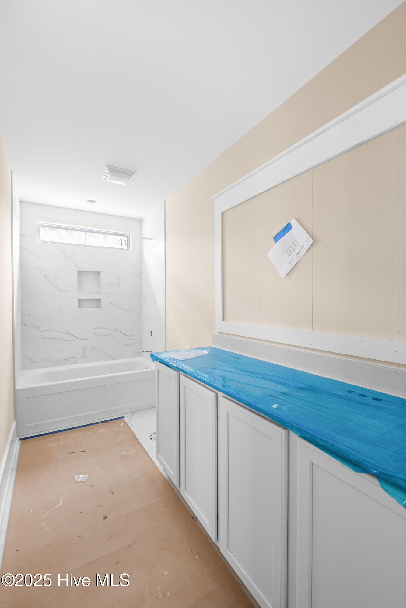 Wilmington, North Carolina, 28411, United States, 4 Bedrooms Bedrooms, ,4 BathroomsBathrooms,Residential,For Sale,1913563
