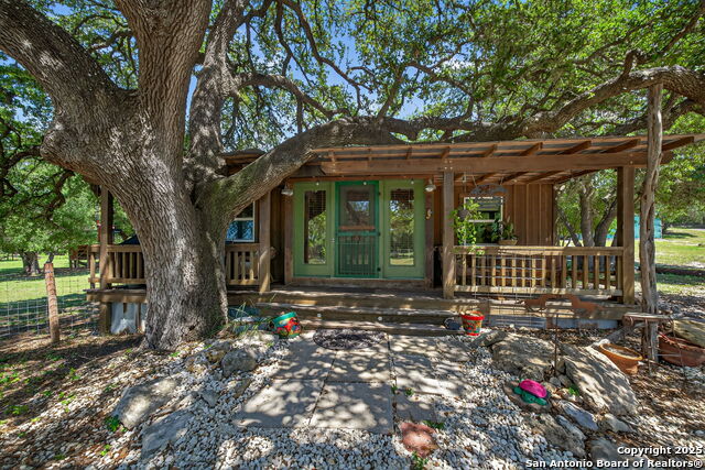 Bandera, Texas, 78003, United States, 1 Bedroom Bedrooms, ,1 BathroomBathrooms,Residential,For Sale,1925741