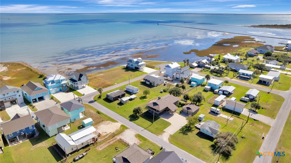 Port O'Connor, Texas, 77982, United States, 5 Bedrooms Bedrooms, ,3 BathroomsBathrooms,Residential,For Sale,1989061