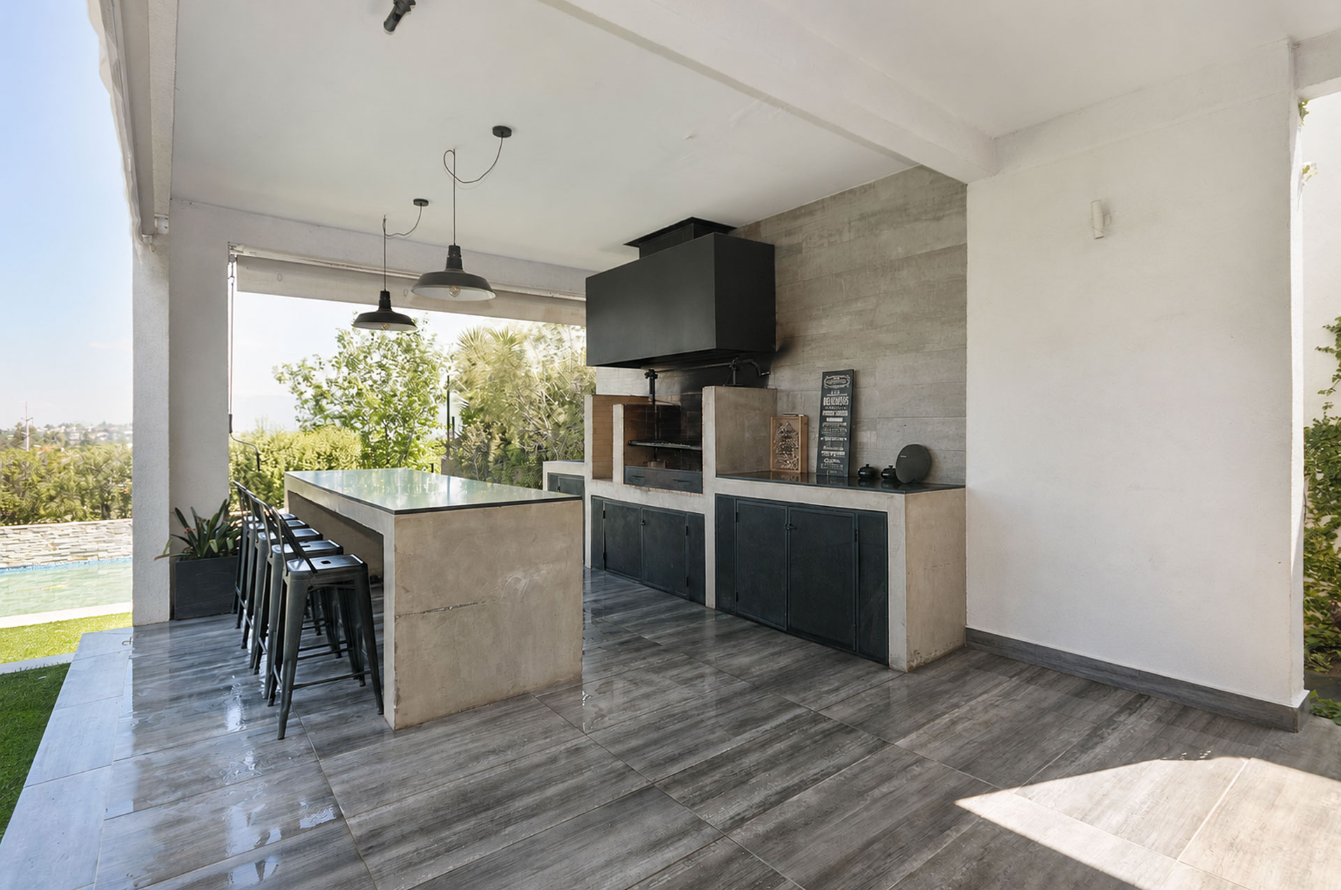  Modern Mediterranean-style house in a gated community - 物件實景