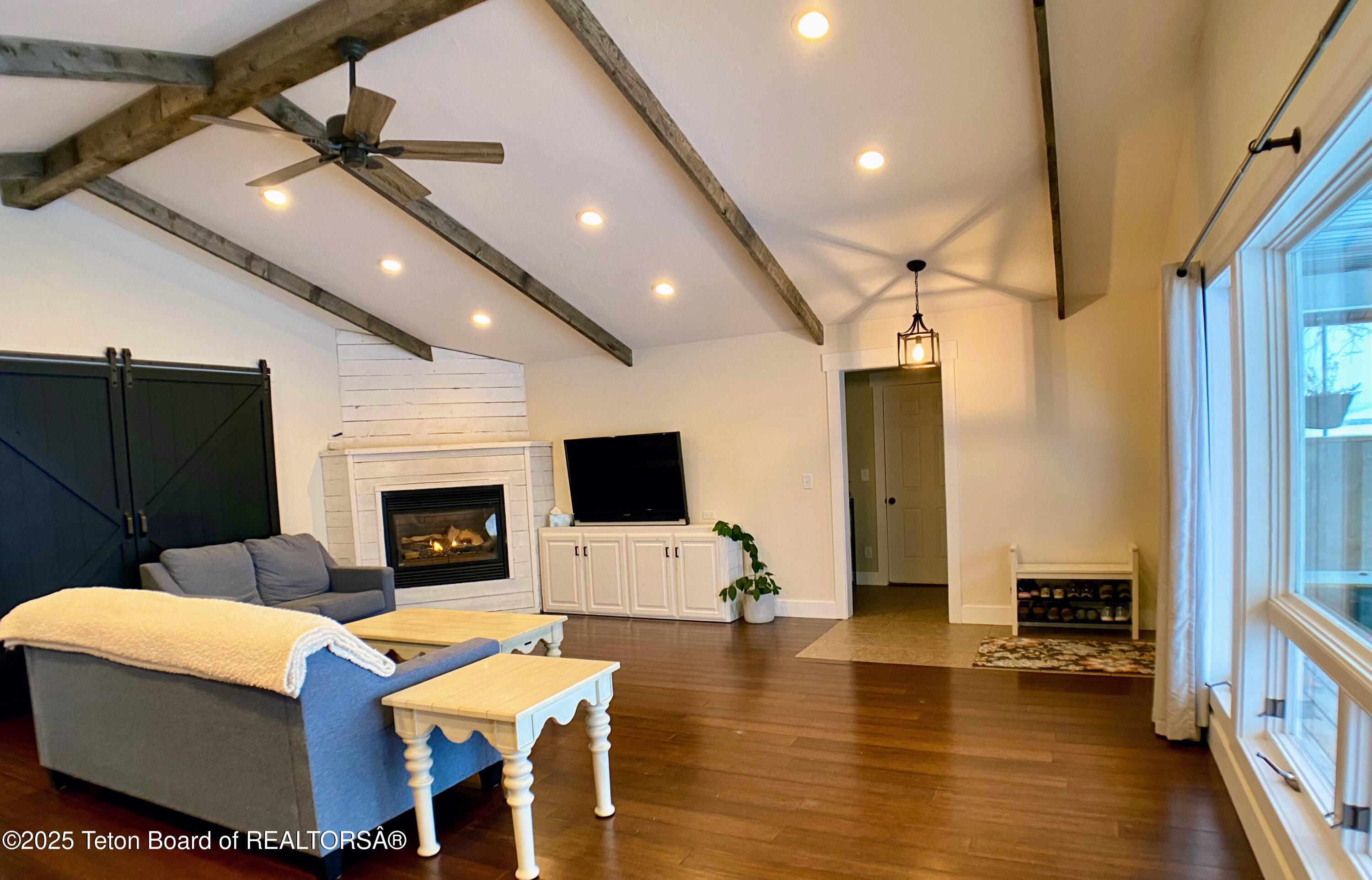Tetonia, Idaho, 83452, United States, 3 Bedrooms Bedrooms, ,2 BathroomsBathrooms,Residential,For Sale,1898608