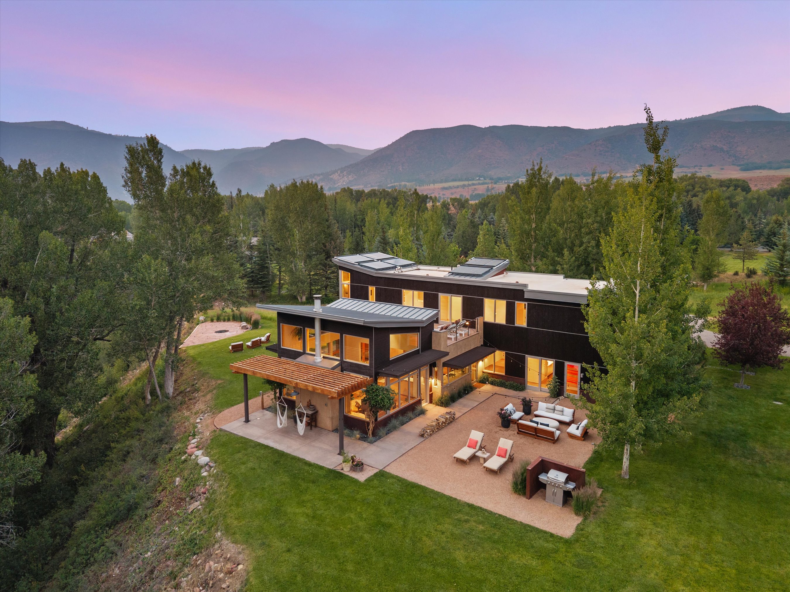  Designed for the Roaring Fork River  57 Liberty Lane, Woody Creek - 物件實景