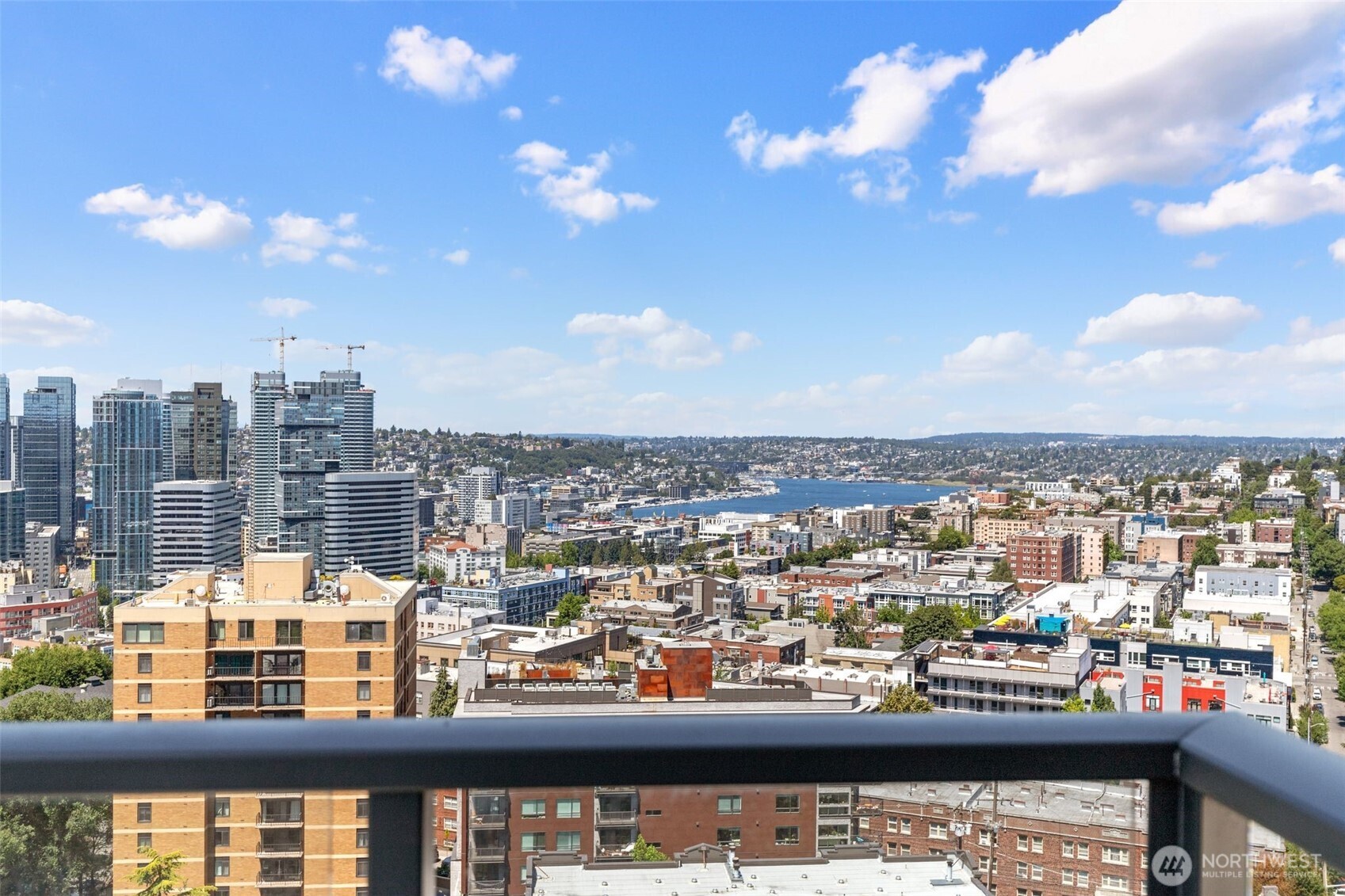 Seattle, Washington, 98101, United States, 2 Bedrooms Bedrooms, ,1 BathroomBathrooms,Residential,For Sale,1897094