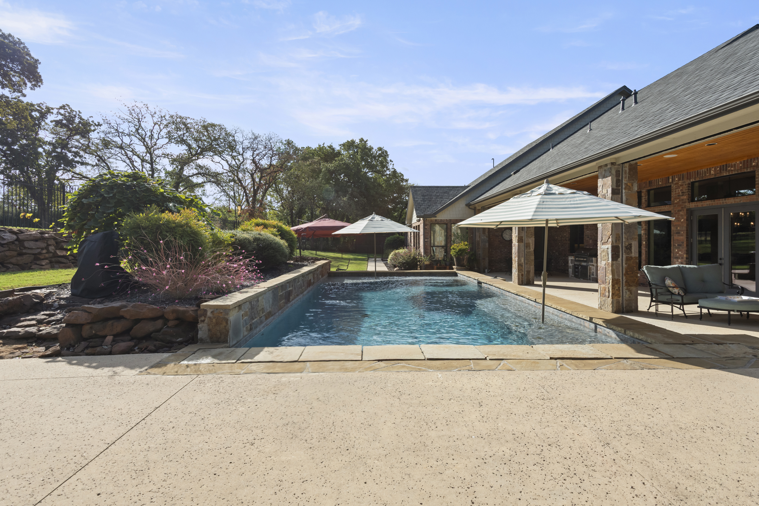  200 Regency Court, Denton, TX, 76210 - 物件實景
