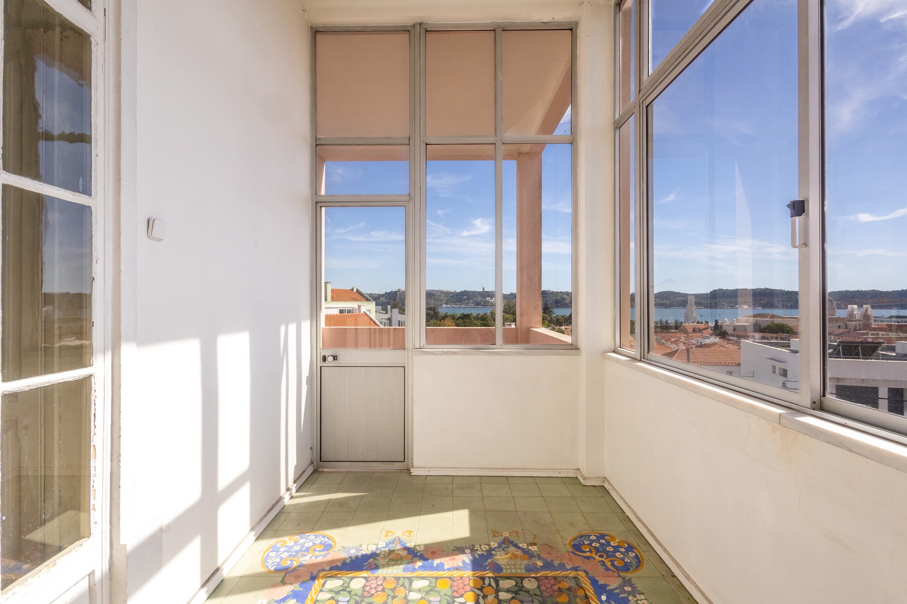  Flat, 5 bedrooms, for Sale - 物件實景