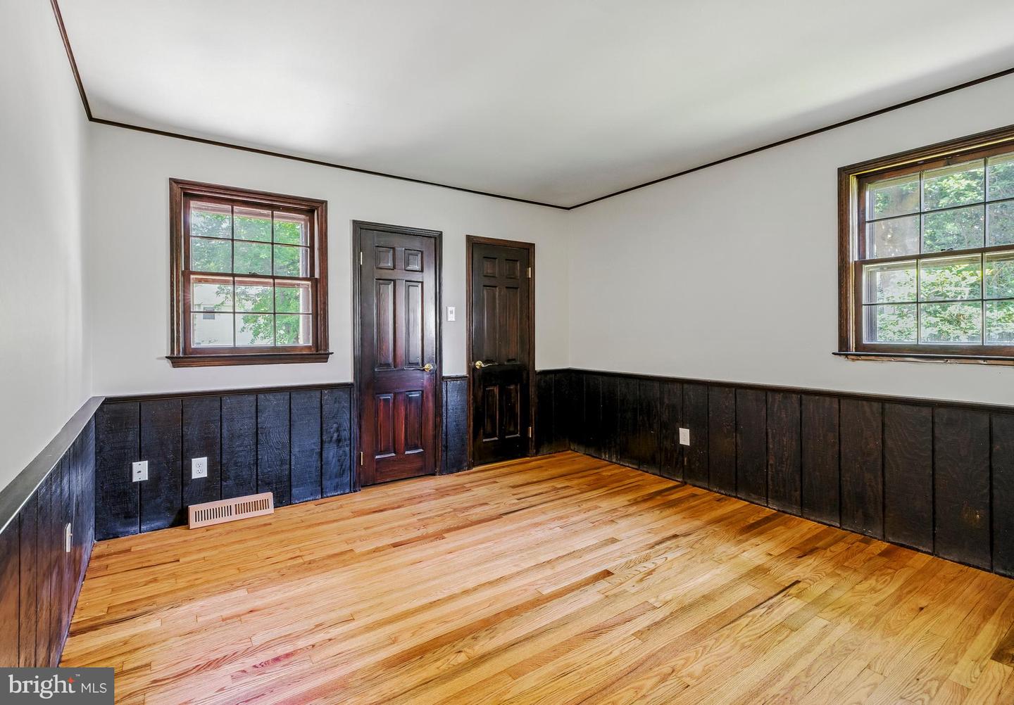 NORTHFIELD, New Jersey, 08225, United States, 4 Bedrooms Bedrooms, ,3 BathroomsBathrooms,Residential,For Sale,1916382