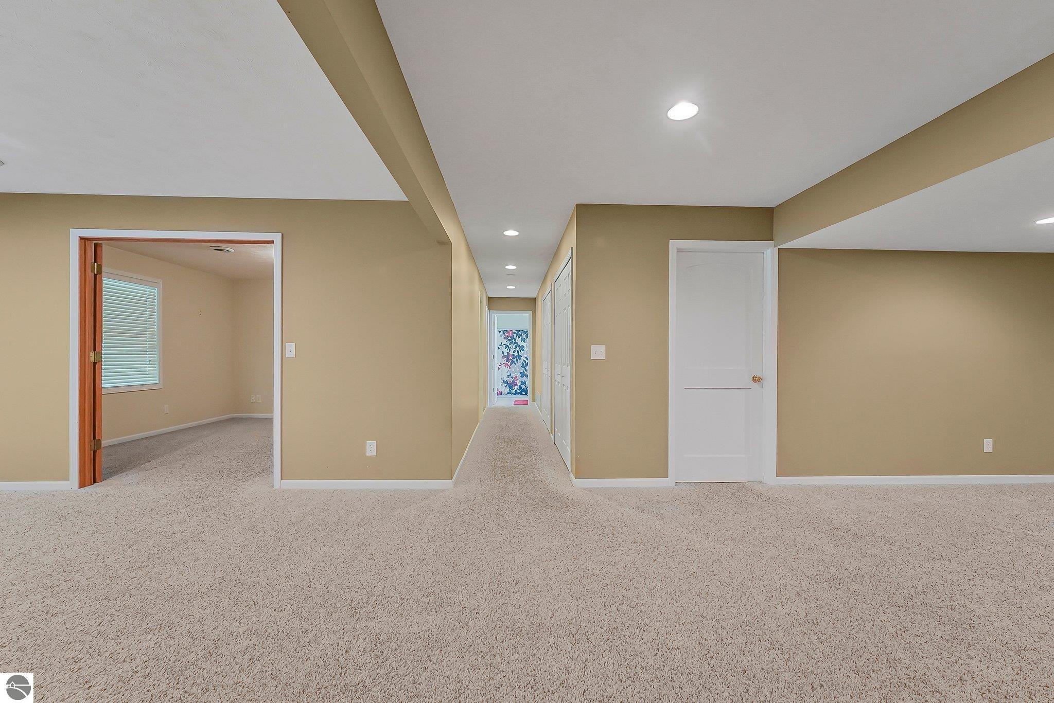 Traverse City, Michigan, 49684, United States, 5 Bedrooms Bedrooms, ,4 BathroomsBathrooms,Residential,For Sale,1835244