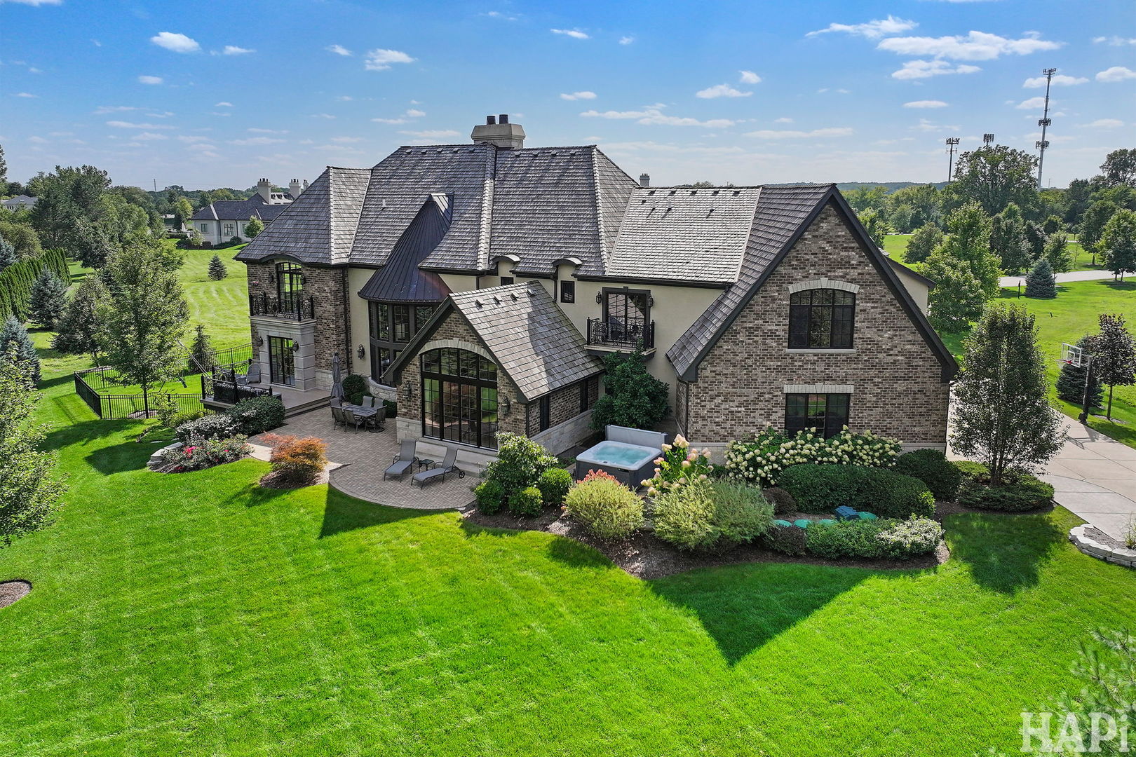 South Barrington, Illinois, 60010, United States, 5 Bedrooms Bedrooms, ,6 BathroomsBathrooms,Residential,For Sale,1947968