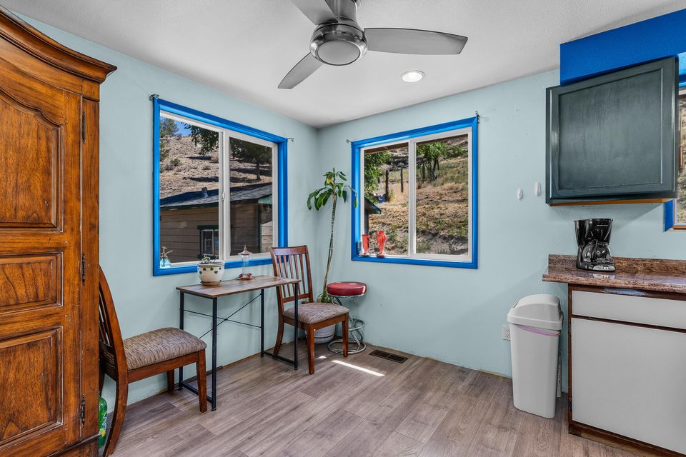 Prineville, Oregon, 97754, United States, 3 Bedrooms Bedrooms, ,3 BathroomsBathrooms,Residential,For Sale,1850319