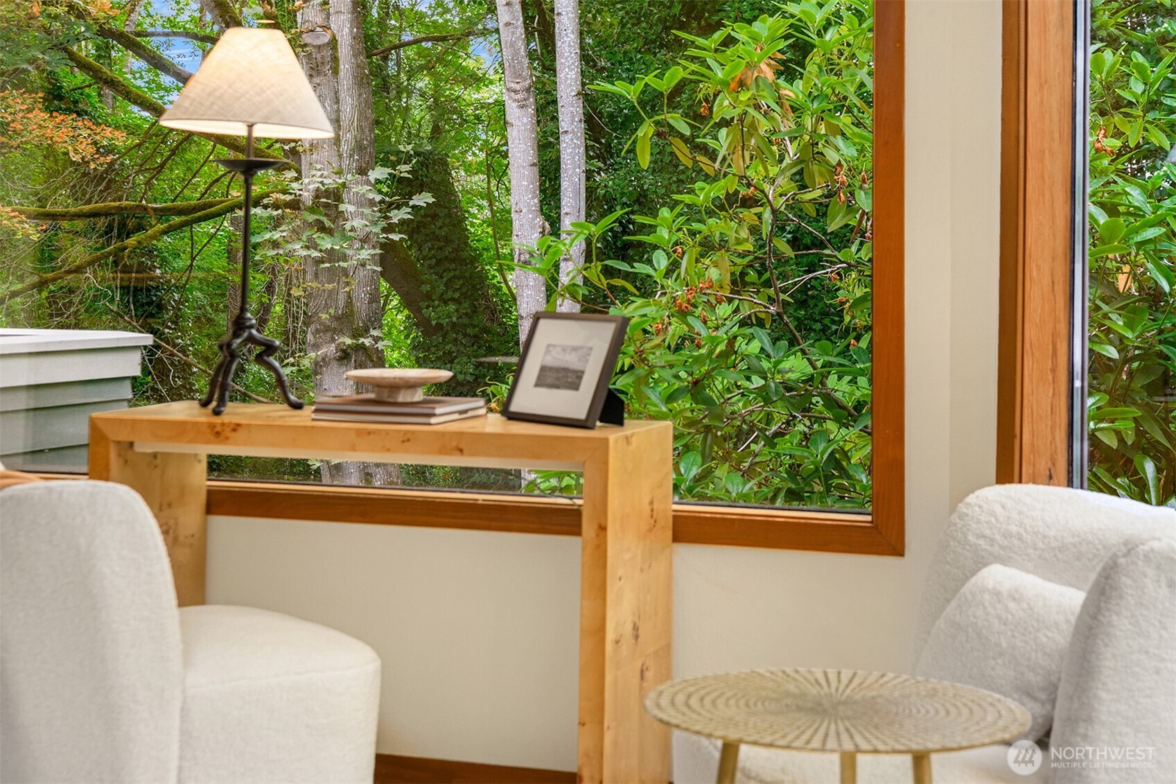 Seattle, Washington, 98109, United States, 2 Bedrooms Bedrooms, ,1 BathroomBathrooms,Residential,For Sale,1903752