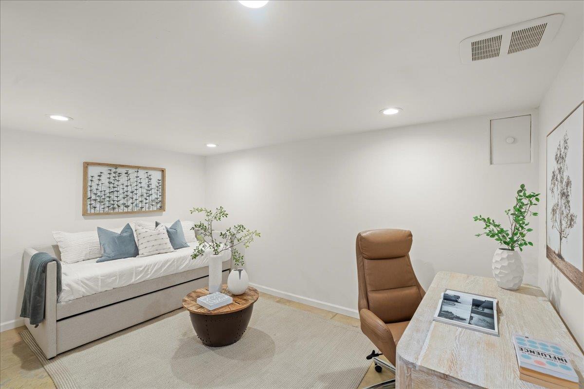 San Jose, California, 95125, United States, 3 Bedrooms Bedrooms, ,2 BathroomsBathrooms,Residential,For Sale,1989346