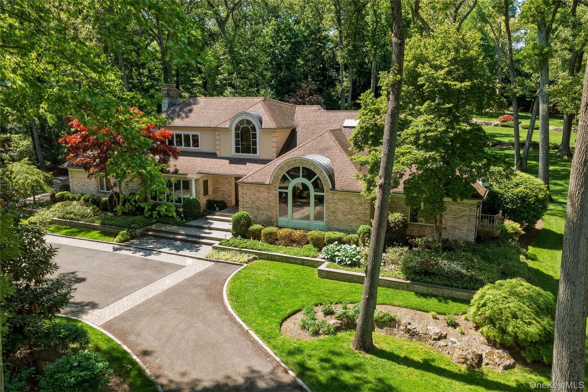  5 Victorian Lane, Brookville, NY, 11545 - 物件實景