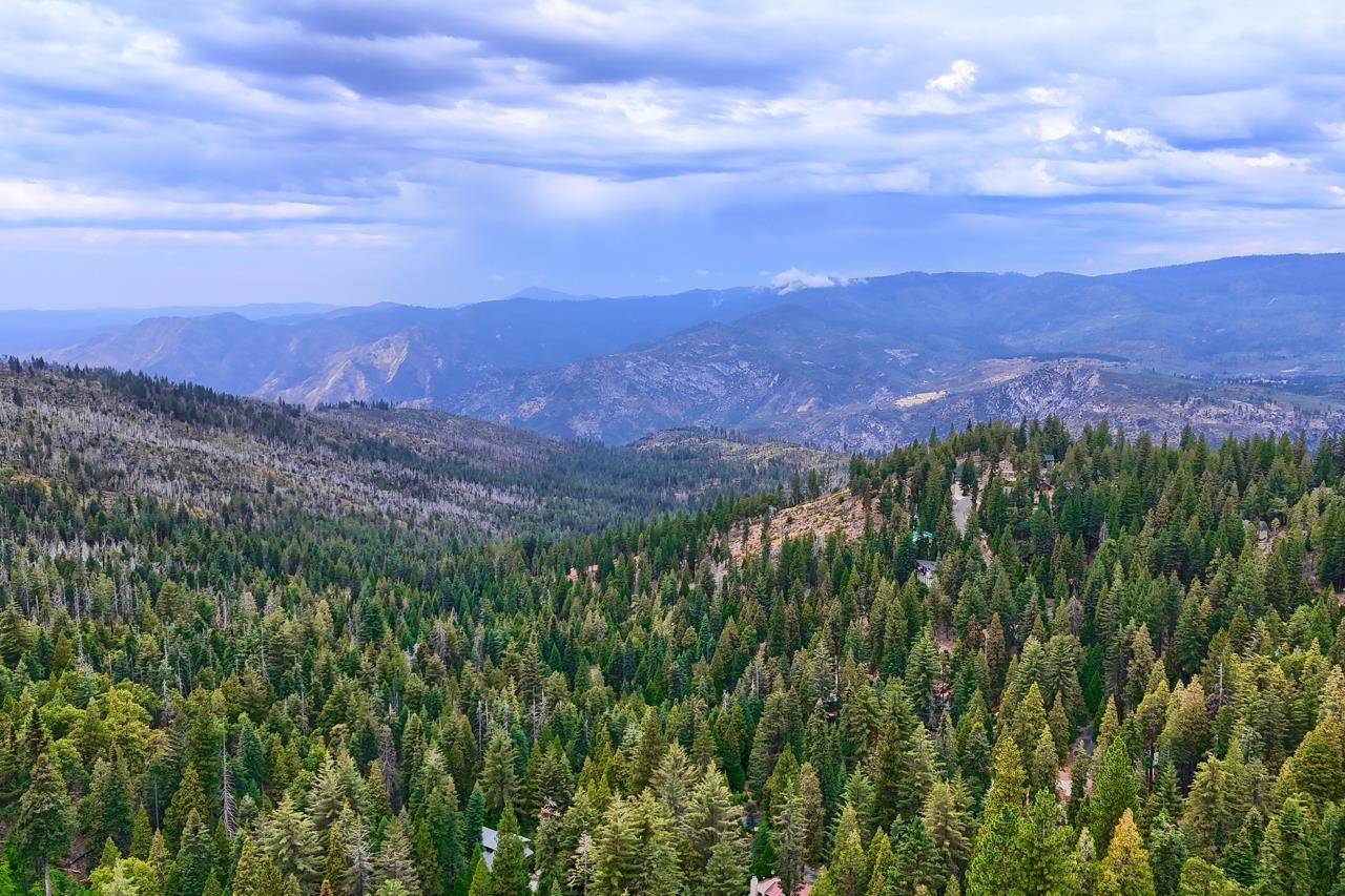 Yosemite, California, 95389, United States, 4 Bedrooms Bedrooms, ,2 BathroomsBathrooms,Residential,For Sale,1980100