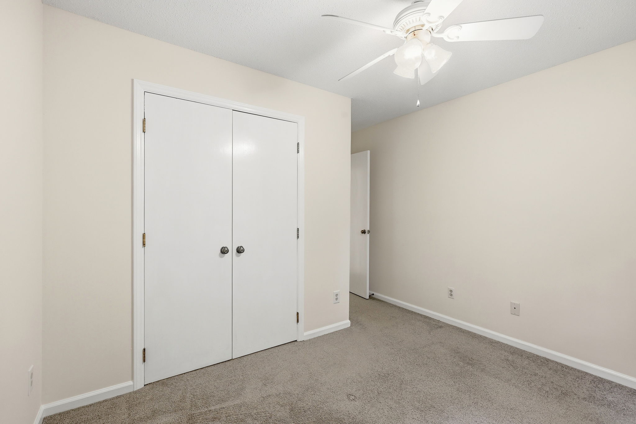 844-C Athens Drive, Raleigh, NC 27606 - 物件實景