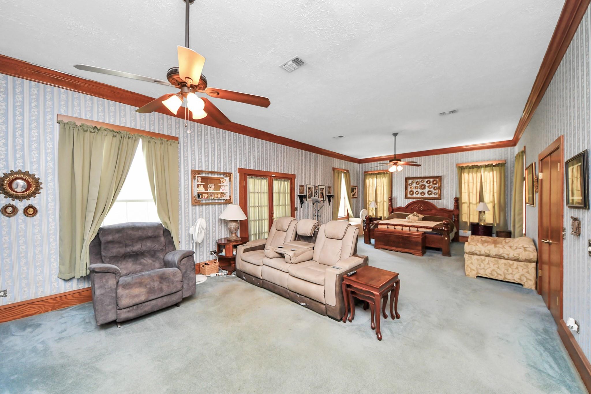 Wallis, Texas, 77485, United States, 3 Bedrooms Bedrooms, ,4 BathroomsBathrooms,Residential,For Sale,1928223