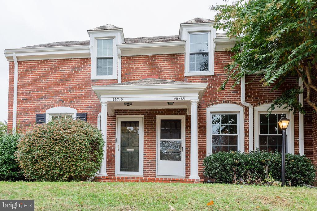 Arlington, Virginia, 22206, United States, 2 Bedrooms Bedrooms, ,2 BathroomsBathrooms,Residential,For Sale,1976928